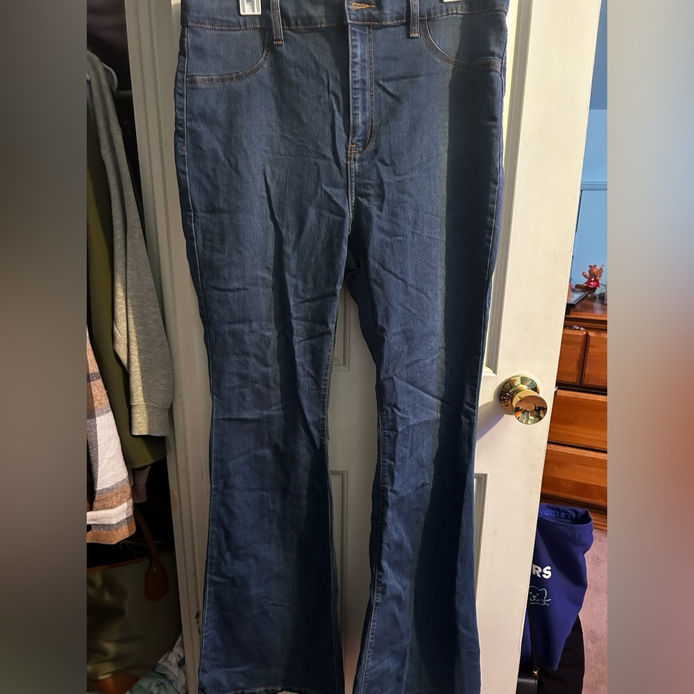 Size 14 Fashion Nova Flare Jeans